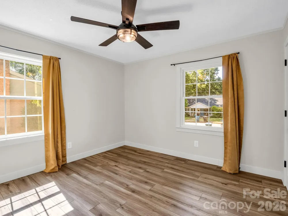 319 Arlington Street Forest City, NC 28048
