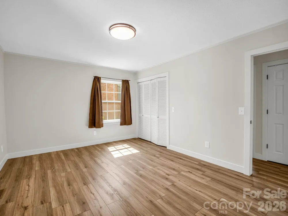319 Arlington Street Forest City, NC 28048