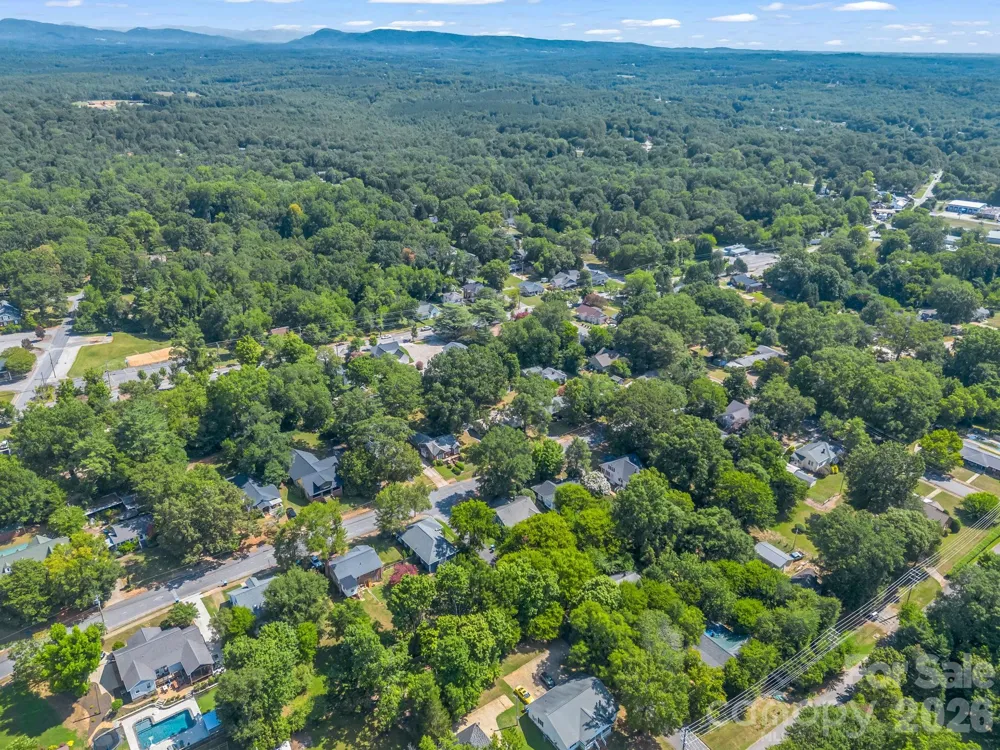 319 Arlington Street Forest City, NC 28048