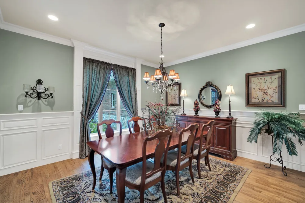 1811 Magic Valley Lane Cedar Hill, TX 75104