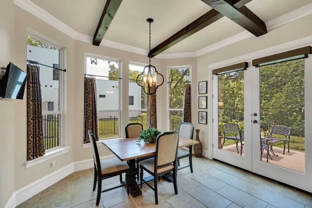 1811 Magic Valley Lane Cedar Hill, TX 75104