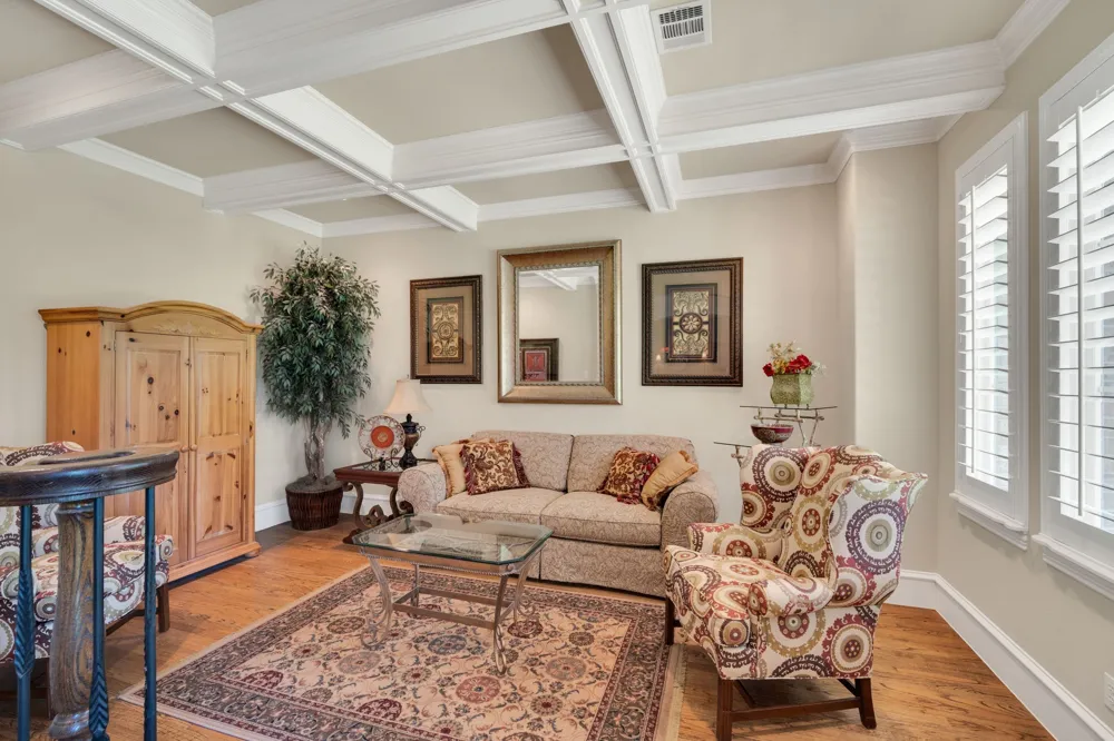 1811 Magic Valley Lane Cedar Hill, TX 75104