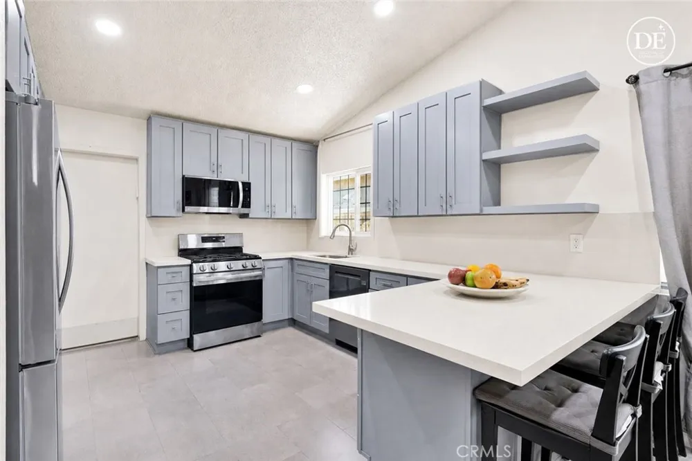 1116 Oakwood Lane Rosamond, CA 93560