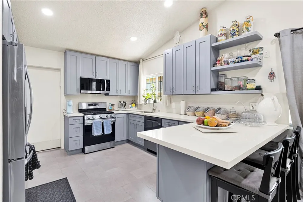 1116 Oakwood Lane Rosamond, CA 93560
