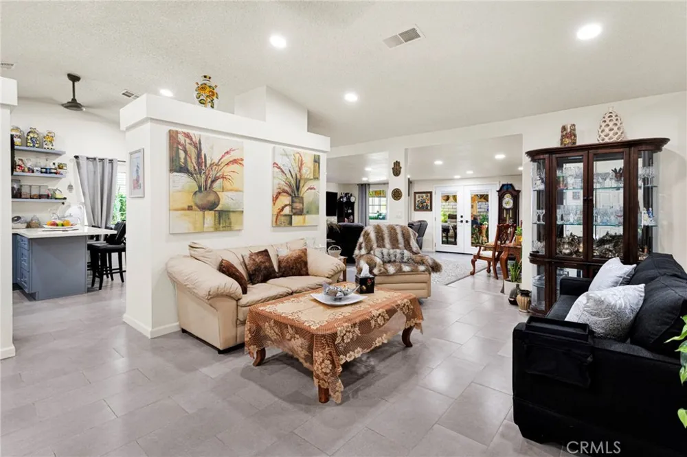 1116 Oakwood Lane Rosamond, CA 93560