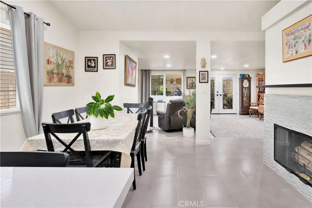 1116 Oakwood Lane Rosamond, CA 93560