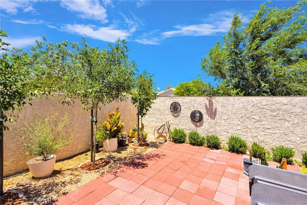 1116 Oakwood Lane Rosamond, CA 93560
