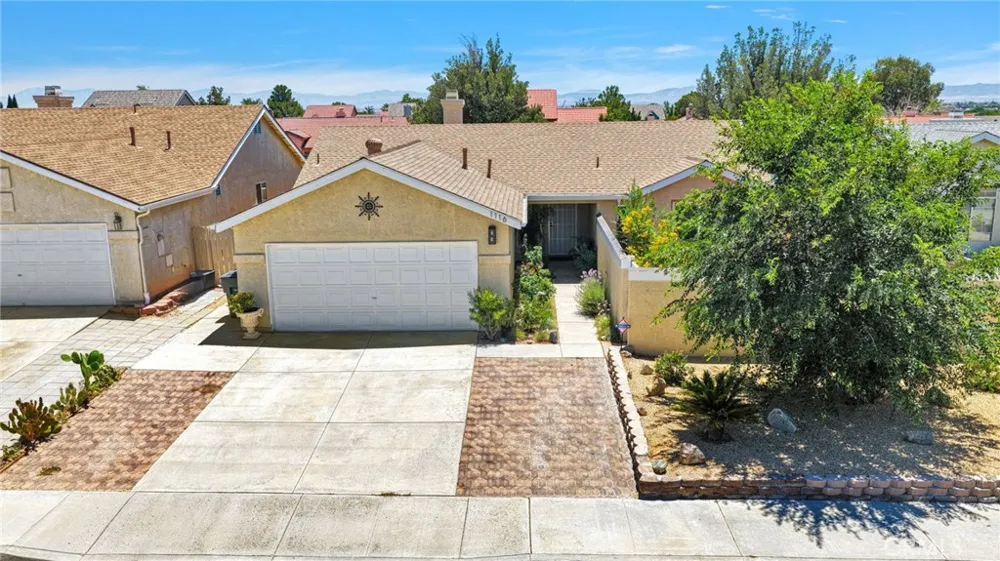 1116 Oakwood Lane Rosamond, CA 93560