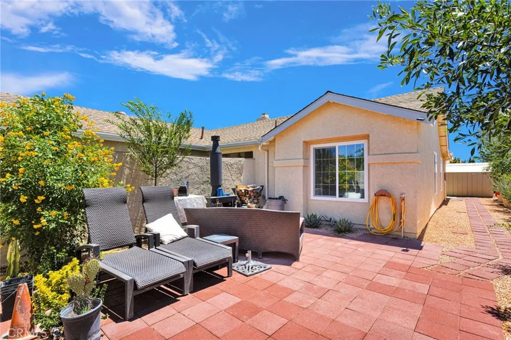 1116 Oakwood Lane Rosamond, CA 93560