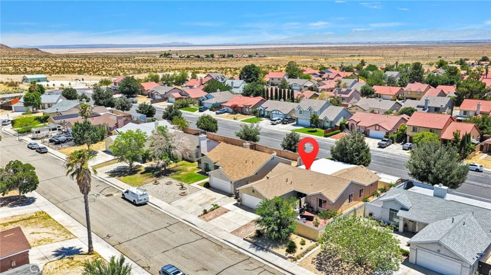 1116 Oakwood Lane Rosamond, CA 93560