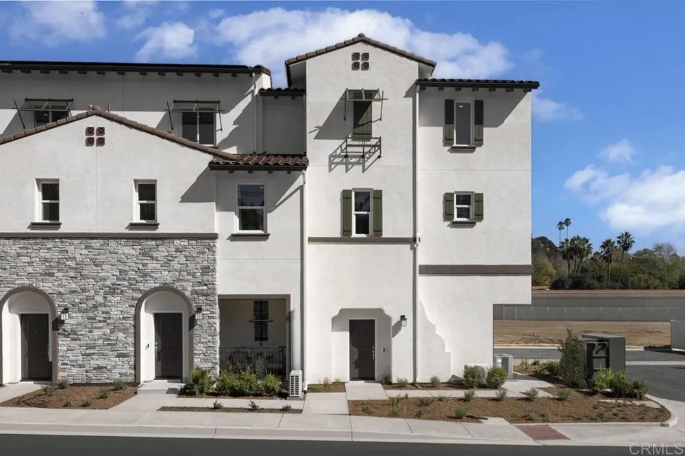 329 Jimson Escondido, CA 92025