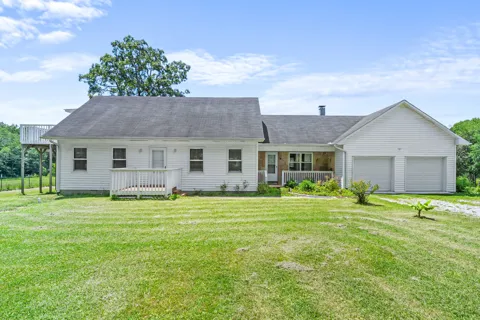 10915 SR 56