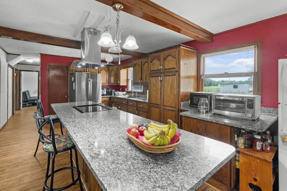 10915 SR 56 Coalmont, TN 37313