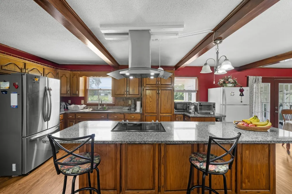 10915 SR 56 Coalmont, TN 37313