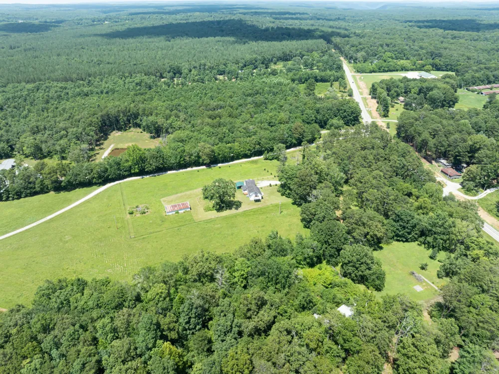 10915 SR 56 Coalmont, TN 37313