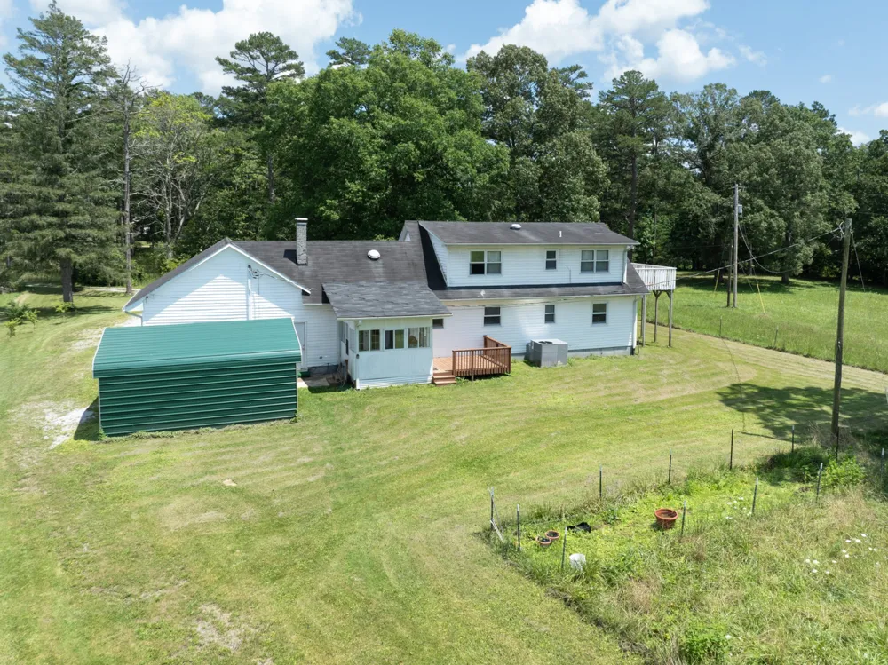 10915 SR 56 Coalmont, TN 37313