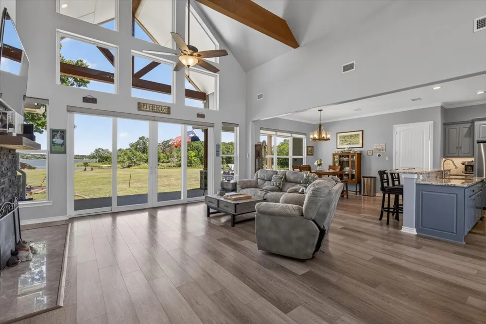 14349 Goliad Drive Log Cabin, TX 75148