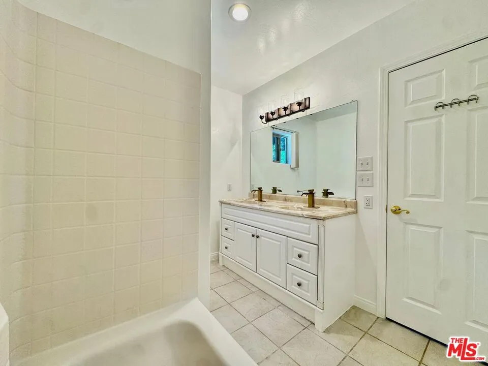 2901 Kodiak Way Pine Mountain Club, CA 93222