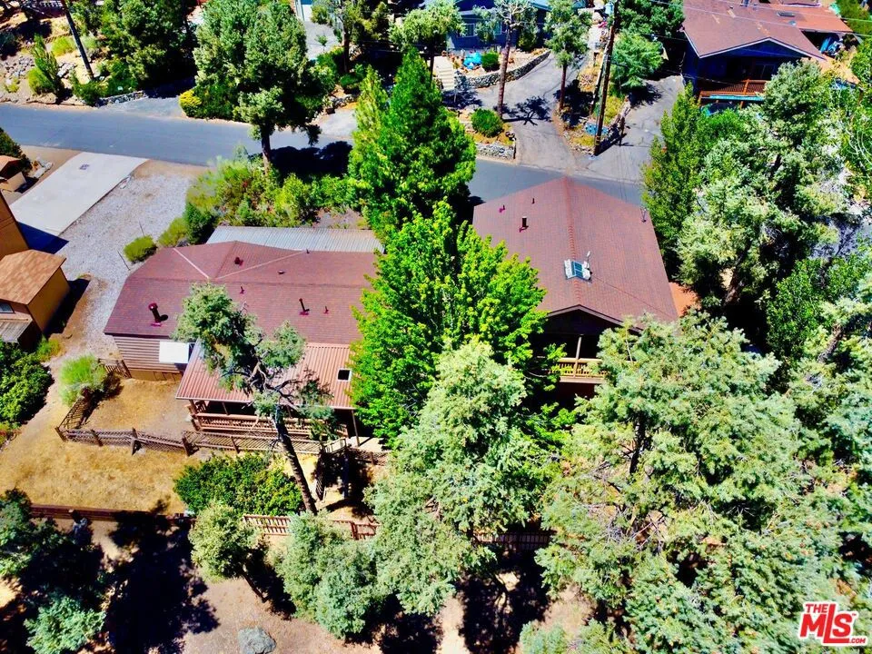 2901 Kodiak Way Pine Mountain Club, CA 93222