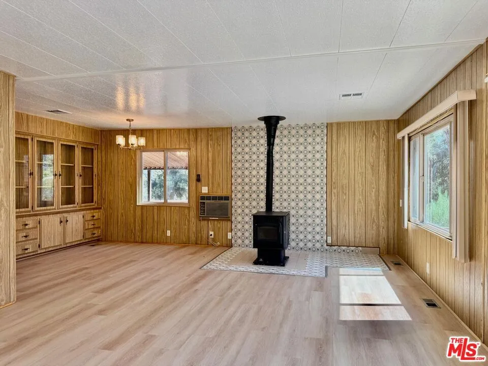 2901 Kodiak Way Pine Mountain Club, CA 93222