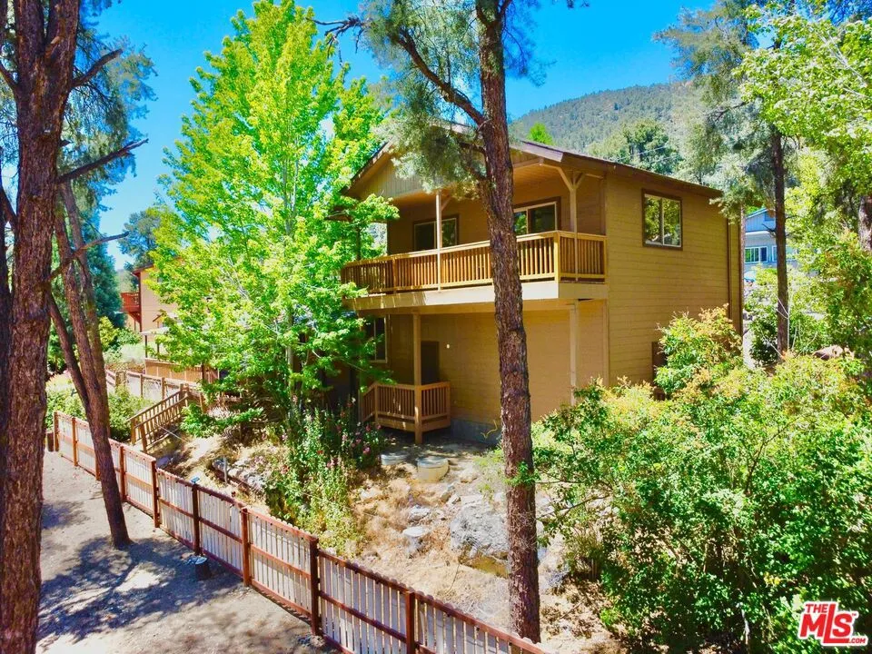 2901 Kodiak Way Pine Mountain Club, CA 93222