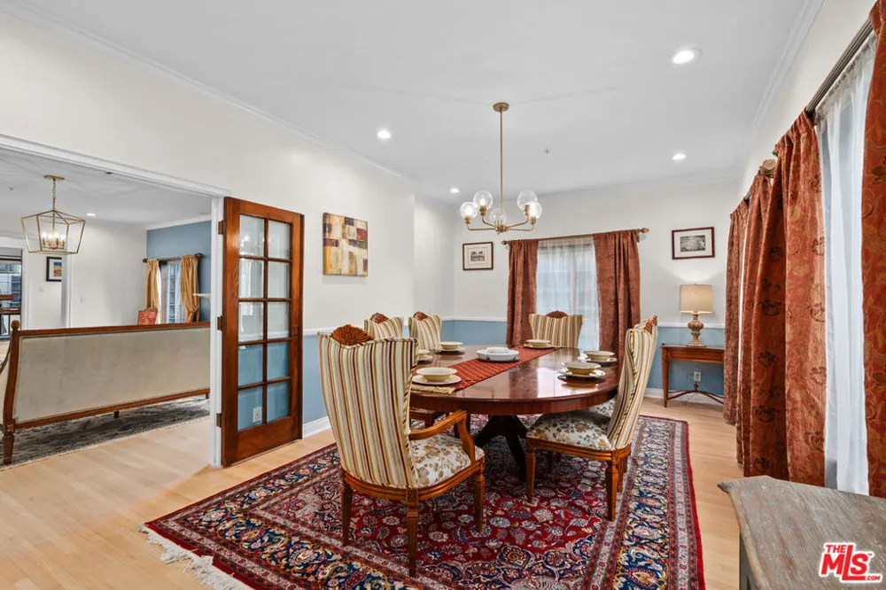 1601 Ard Eevin Avenue Glendale, CA 91202