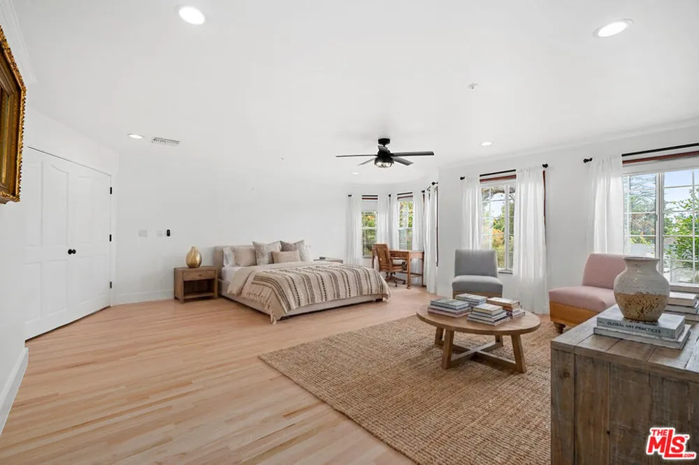 1601 Ard Eevin Avenue Glendale, CA 91202