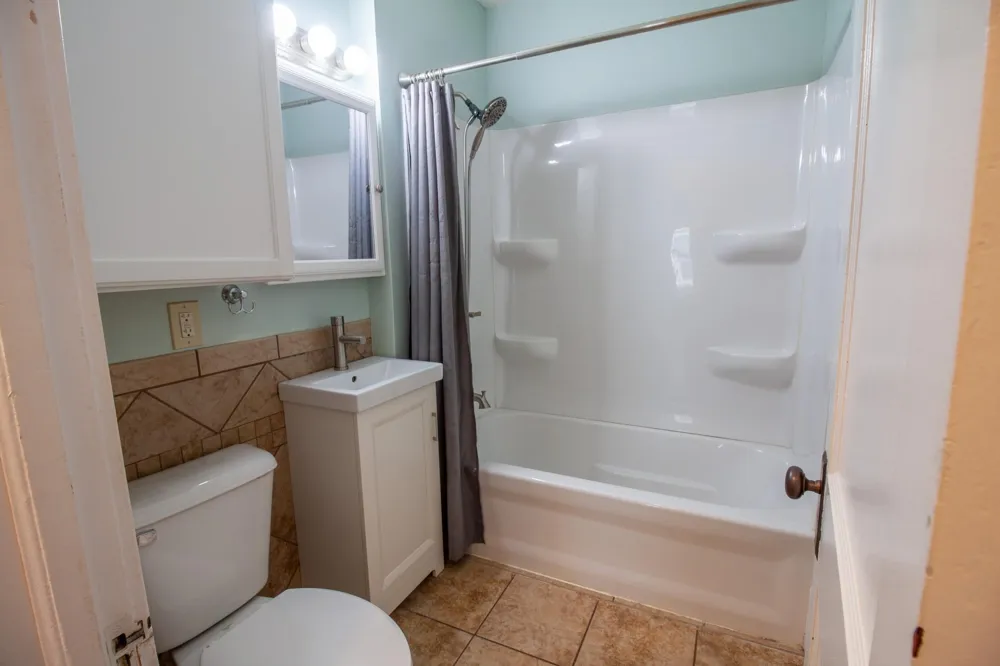 102 W Beech Avenue W Fergus Falls, MN 56537