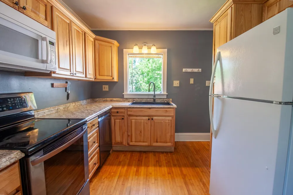 102 W Beech Avenue W Fergus Falls, MN 56537