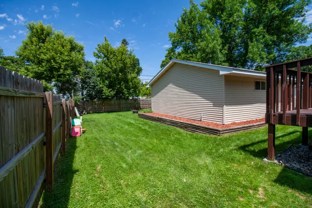 102 W Beech Avenue W Fergus Falls, MN 56537