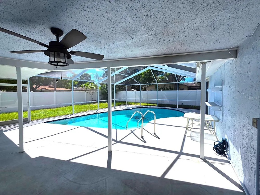 8308 123RD AVENUE Largo, FL 33773