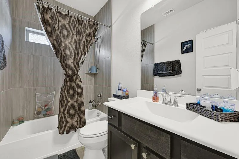 1913 Kirby Landing Drive Houston, TX 77051