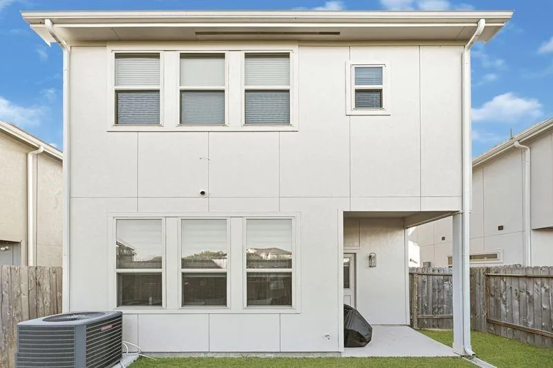 1913 Kirby Landing Drive Houston, TX 77051
