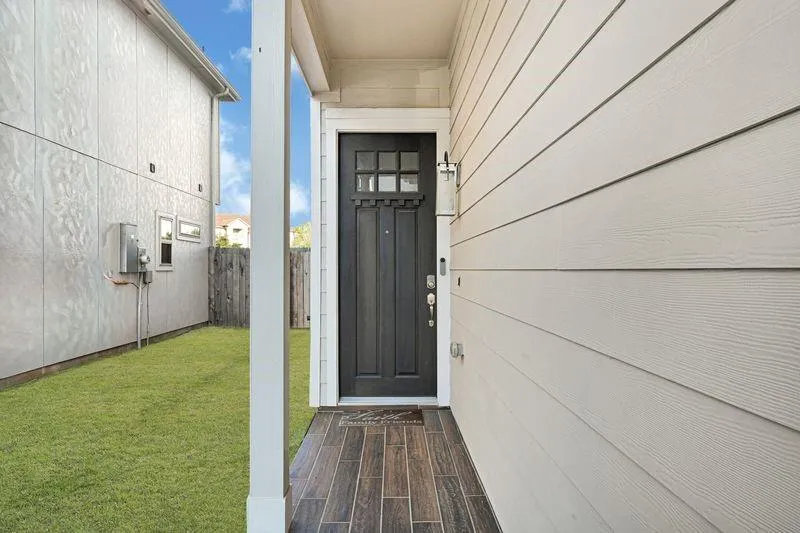 1913 Kirby Landing Drive Houston, TX 77051