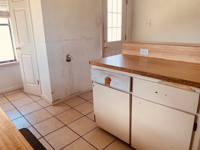 4954 JoAnn Corpus Christi, TX 78415