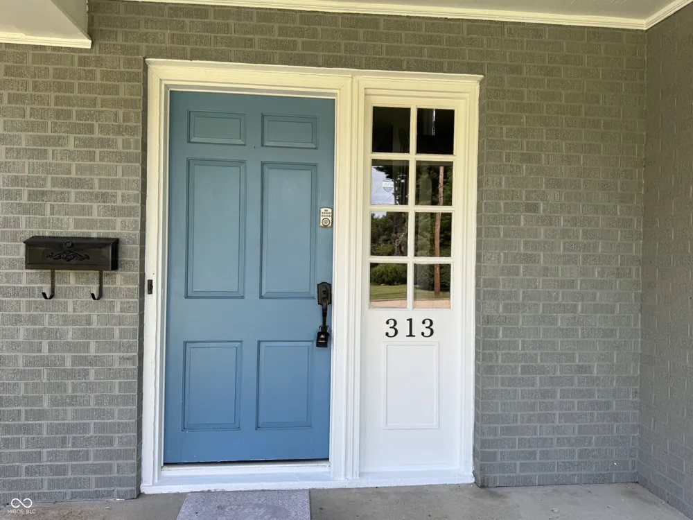 313 S 32nd Street Terre Haute, IN 47803