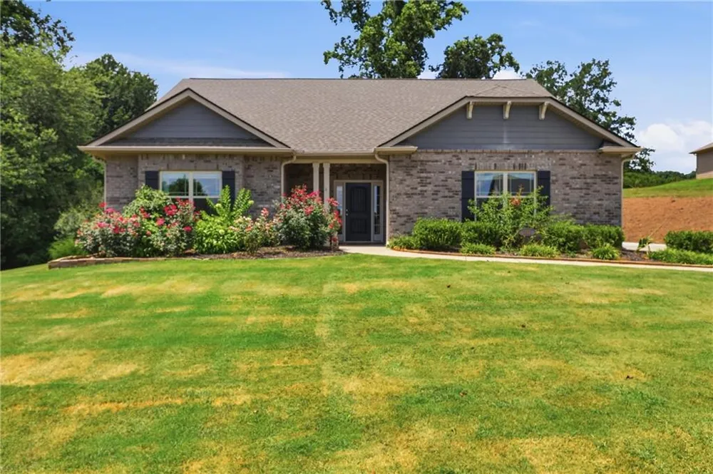 5911 Wauka Valley Pass Clermont, GA 30527