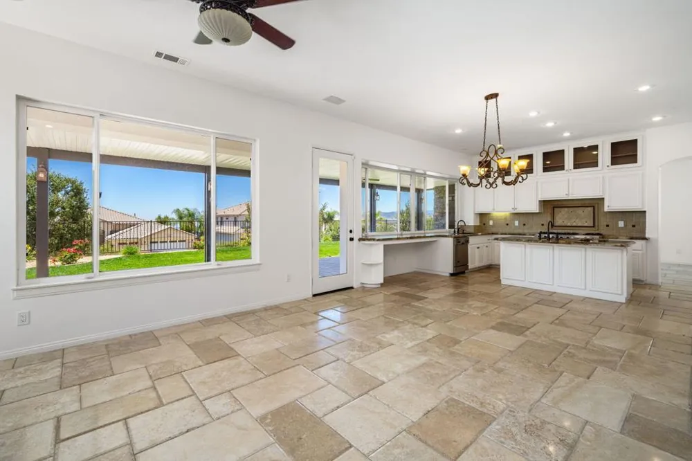 13435 Canyon Crest Road Yucaipa, CA 92399
