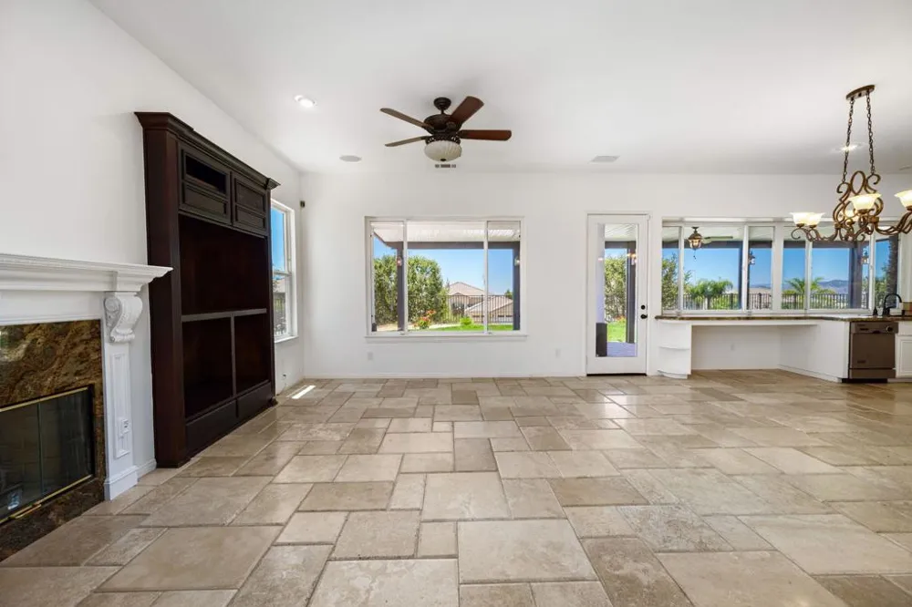 13435 Canyon Crest Road Yucaipa, CA 92399