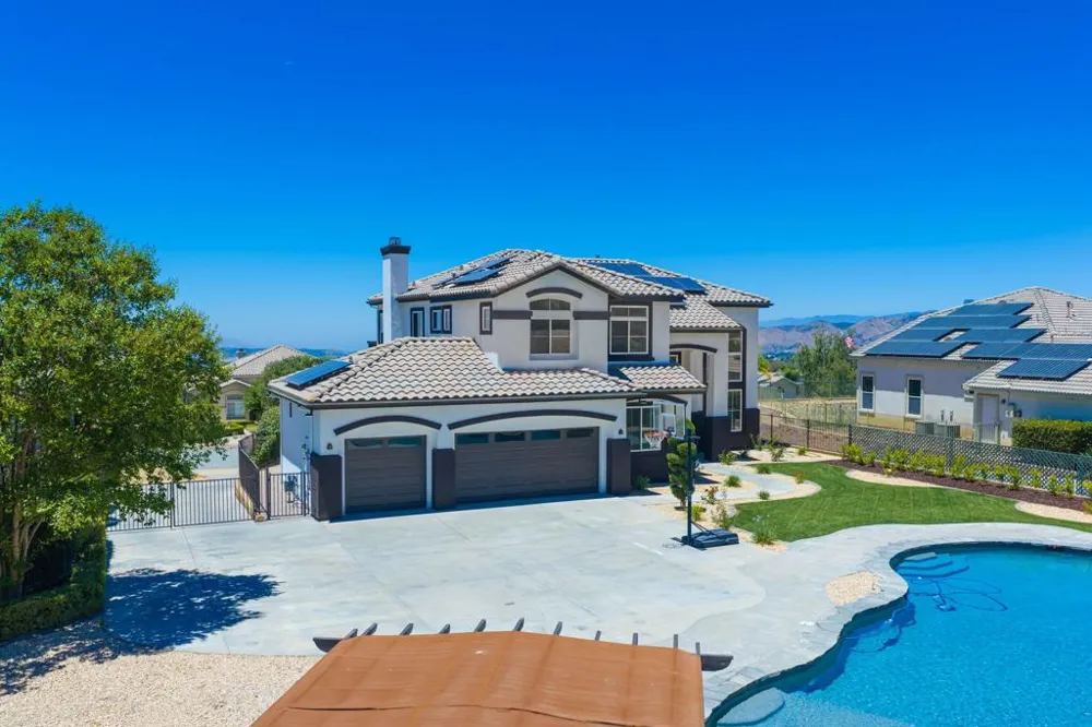 13435 Canyon Crest Road Yucaipa, CA 92399