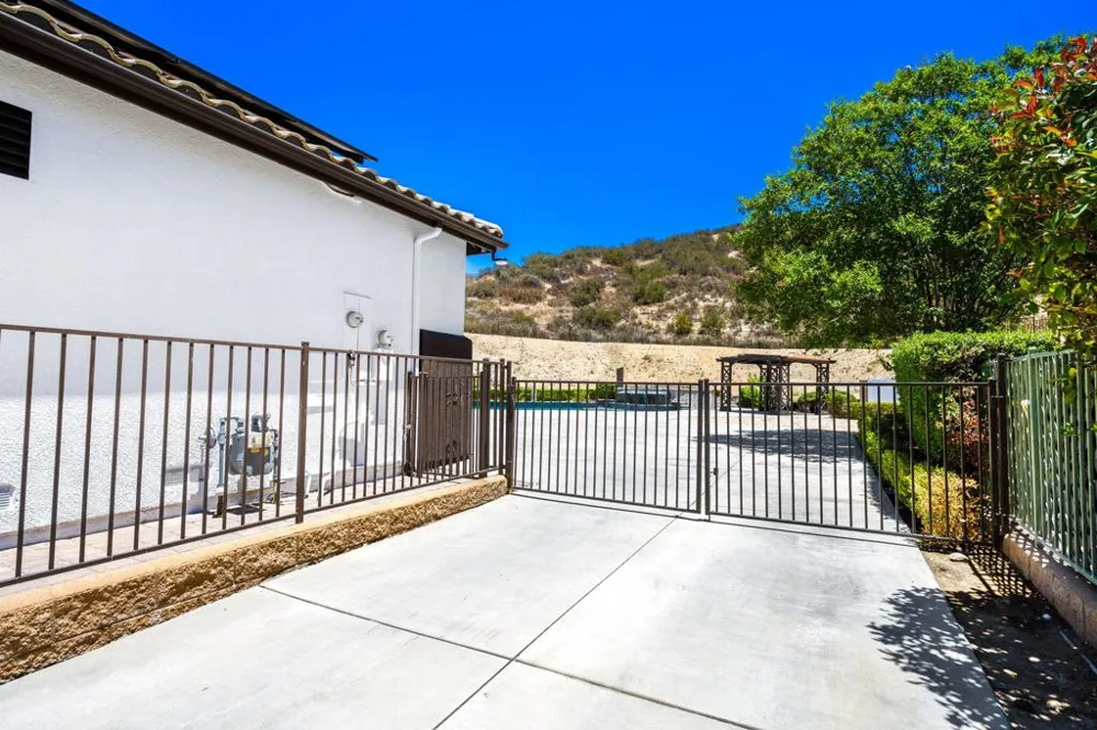 13435 Canyon Crest Road Yucaipa, CA 92399