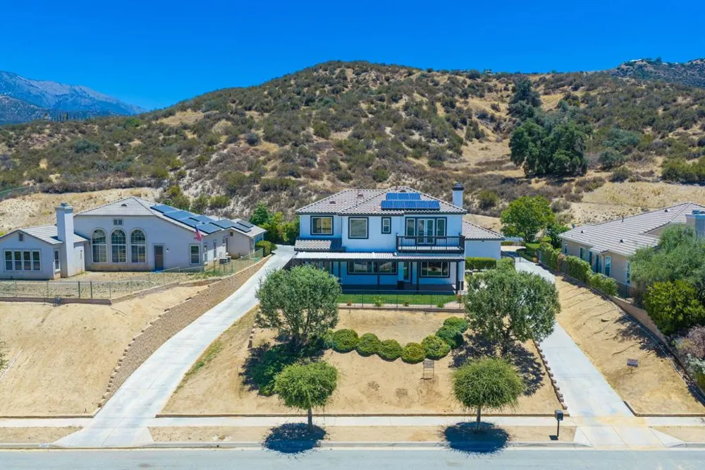 13435 Canyon Crest Road Yucaipa, CA 92399