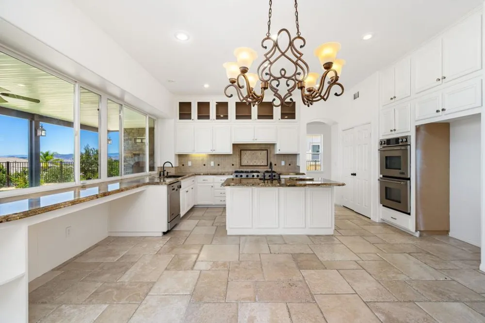 13435 Canyon Crest Road Yucaipa, CA 92399