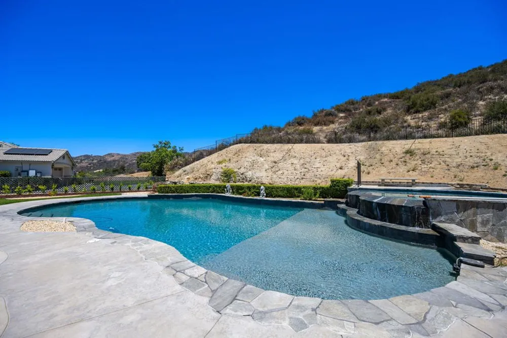 13435 Canyon Crest Road Yucaipa, CA 92399