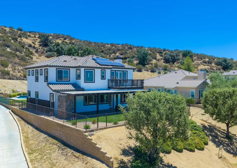 13435 Canyon Crest Road Yucaipa, CA 92399
