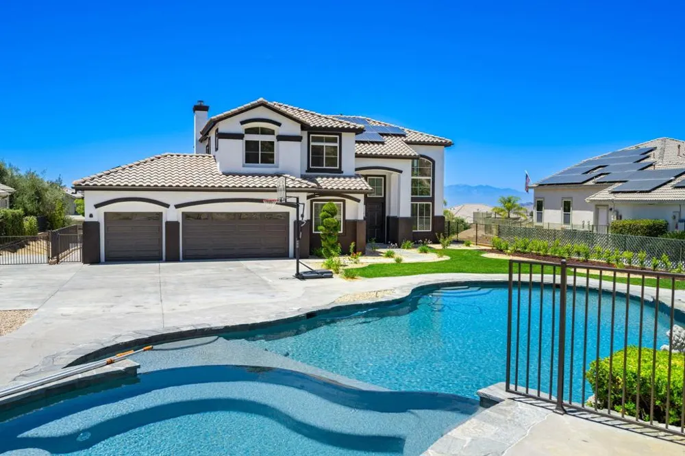 13435 Canyon Crest Road Yucaipa, CA 92399