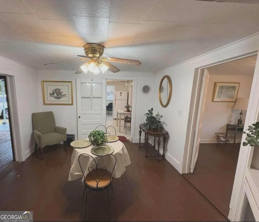 11817 Ga Highway 99 Darien, GA 31305