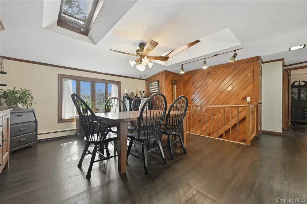 62 Linden Boulevard Hicksville, NY 11801