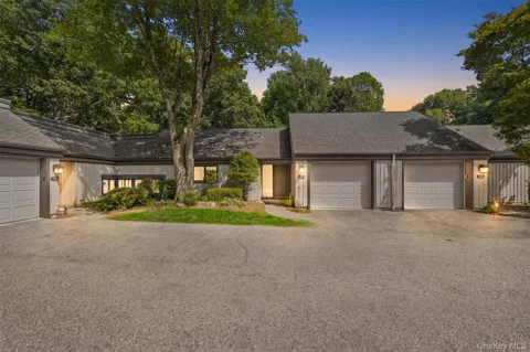 358 Heritage Hills #C