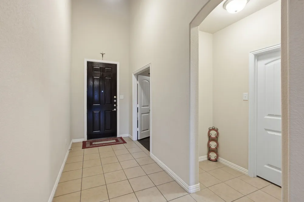 3052 Seabrook Drive Little Elm, TX 75068